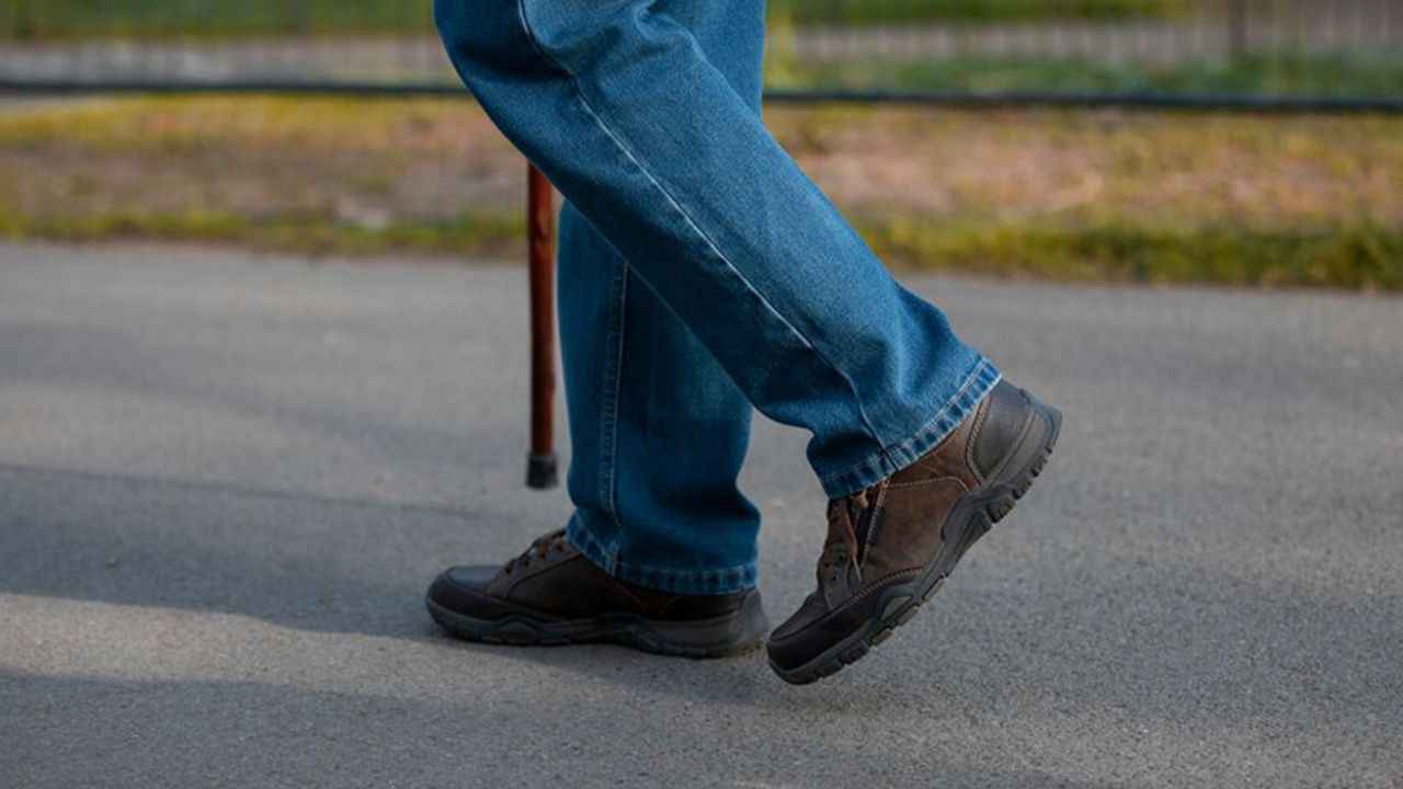 demans ve yürüme bozukluğu